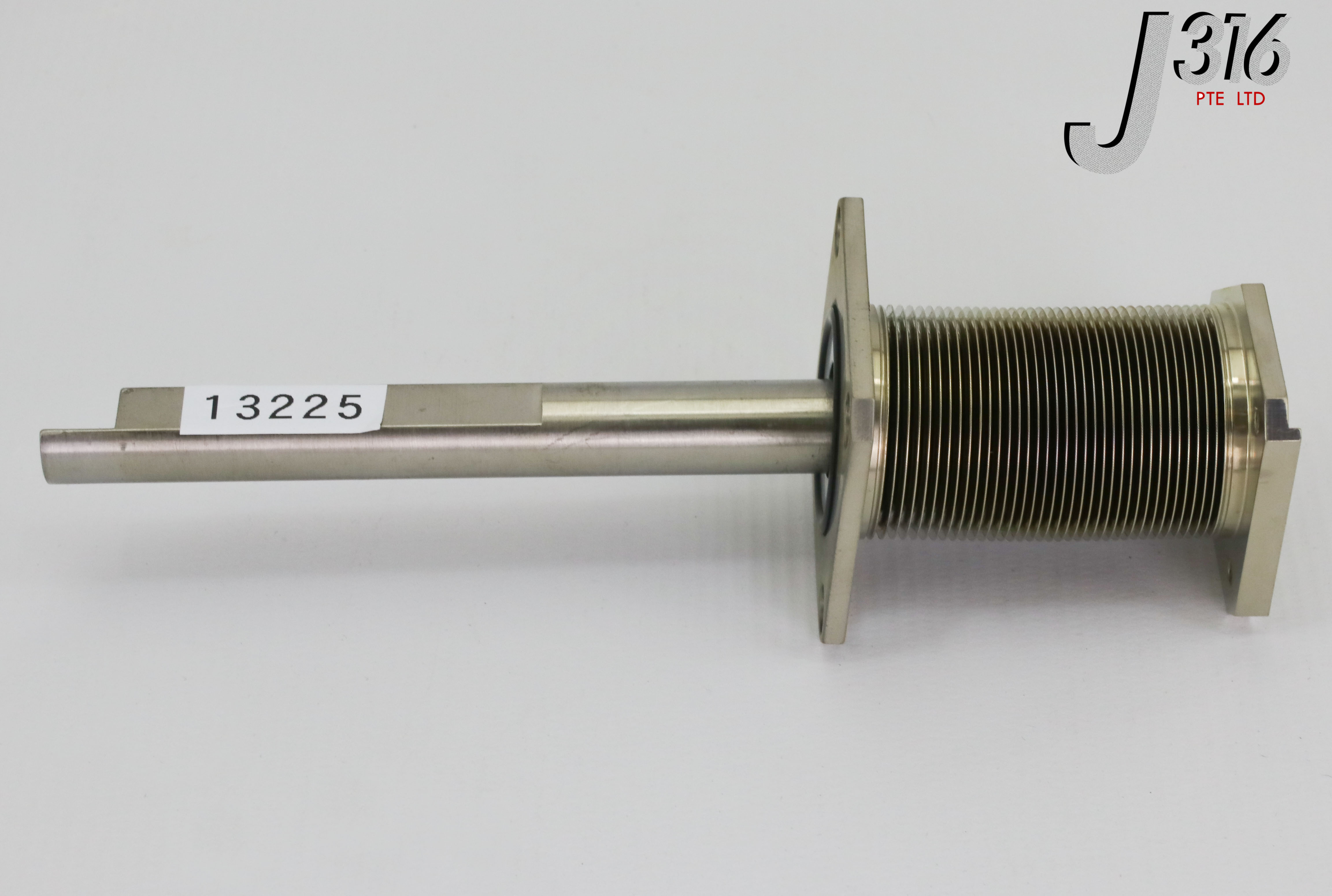 13225 APPLIED MATERIALS BELLOWS ASSY SUSCEPTOR HOLLOW 0015-09055